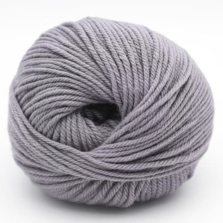 Kremke Soul Wool The Merry Merino 110 GOTS Garn 29 Mörkgrå