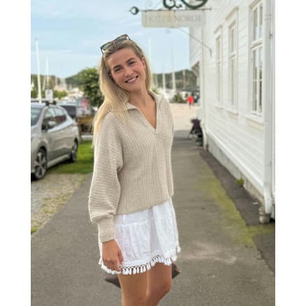 Horizonta Sweater från House of Yarns - Stickmönster för tröja Storlek. XS-XL