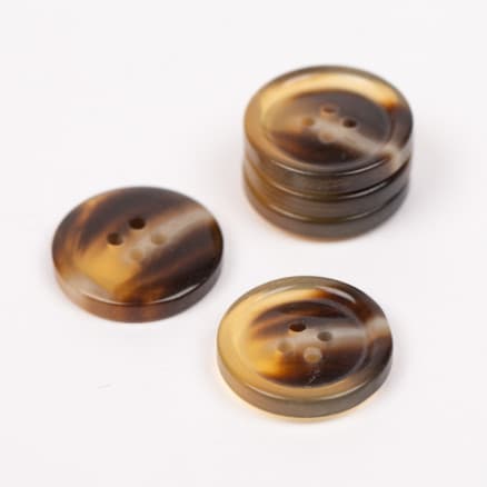 Drops knapp imitation horn (karamell) 18mm 709 - 50 st.