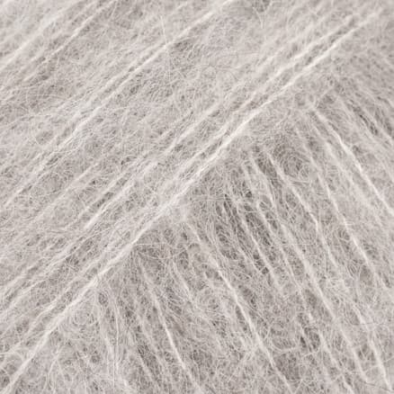 Drops Brushed Alpaca Silk Garn Unicolor 02 Ljus grå