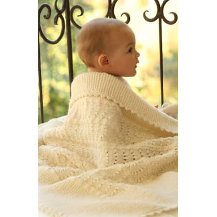 Princess Chantilly by DROPS Design - Baby Filt Stickmönster 65x80 cm