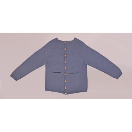 Stickad Basic Cardigan från Rito Krea - Cardigan Stickmönster str. 2 - 7 år
