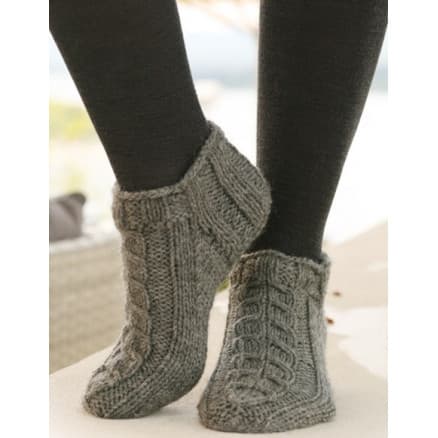 Leaf Ankle Socks by DROPS Design - Strumpor Stickmönster strl. 35/37 - 41/43