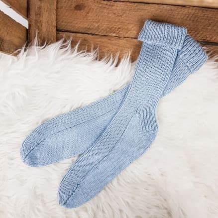 Klassiska sockar i bambugarn av Rito Krea - Sockar Stickmönster Str. 36-47