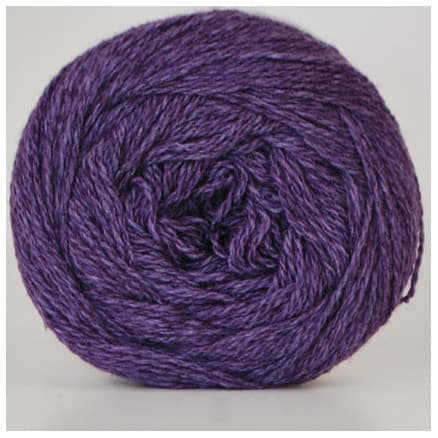 Â Hjertegarn Organic 350 Garn Färg 4076 Mörklila