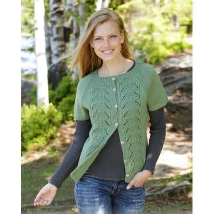 Â Green Luck Cardi by DROPS Design - Stickmönster väst str. S - XXXL