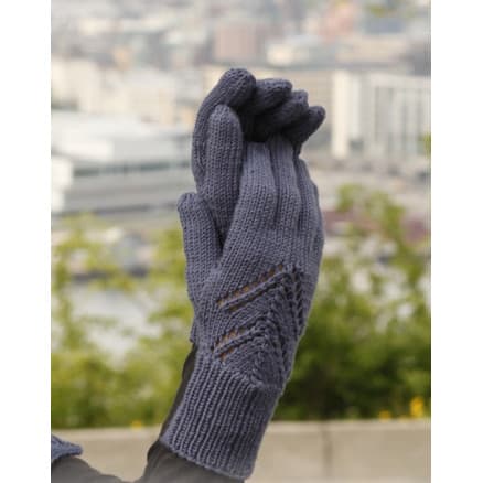 Midnight Boheme Gloves by DROPS Design - Vantar Stick-mönster str. One-size