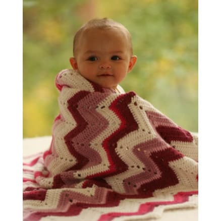 Baby Snug by DROPS Design - T�cke Virkm�nster 65/75 x 83 cm