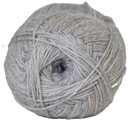 Hjertegarn Aloe Sockwool Strumgarn 434 Ljusgrå