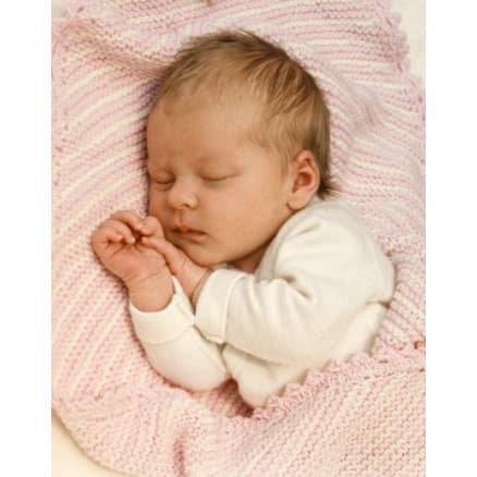Dream Date by DROPS Design - Baby Filt Stick-mönster 34x51 cm eller 50x75 cm