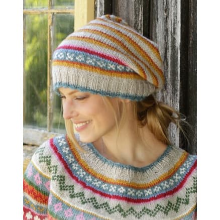 Winter Carnival Hat by DROPS Design - Stickmönster mössa str. S/M - L/XL
