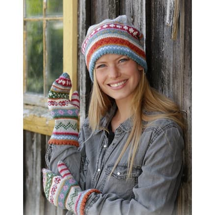 Happy Winter by DROPS Design - Stickmönster mössa och vantar str. S/M - M/L