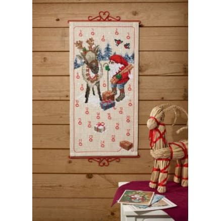 Permin Broderikit Julkalender Tomte och Renar 35x67cm