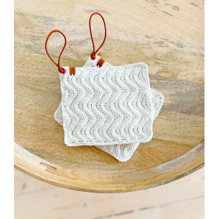Wave grytlapp av Milla Billa - Garnpaket till Wave grytlapp storlek 20x17cm