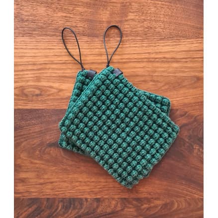 Stine grytlapp av Milla Billa - Garnpaket till virkad Stine grytlapp Storlek 16 x 20 cm