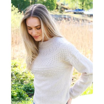 Miss Summerbee Sweater by DROPS Design - Tröja Stickmönster str. S - XXXL