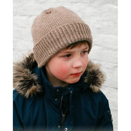 Autumn Acorn by DROPS Design - mössa stickmönster strl. 2 - 12 år