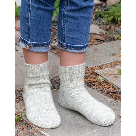 Hopping into Autumn by DROPS Design - sockar stickmönster strl. 26-44