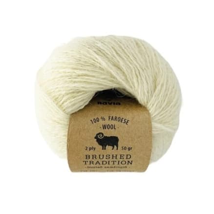 Navia Brushed Tradition Garn 1101 Vit