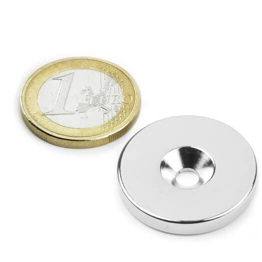 Skivmagnet för påskruvning 27x4 mm