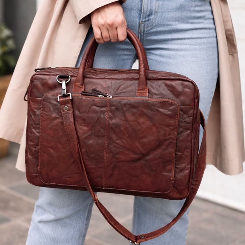 Computertaske til 15,6" pc - Brandy bøffelskind - Montana