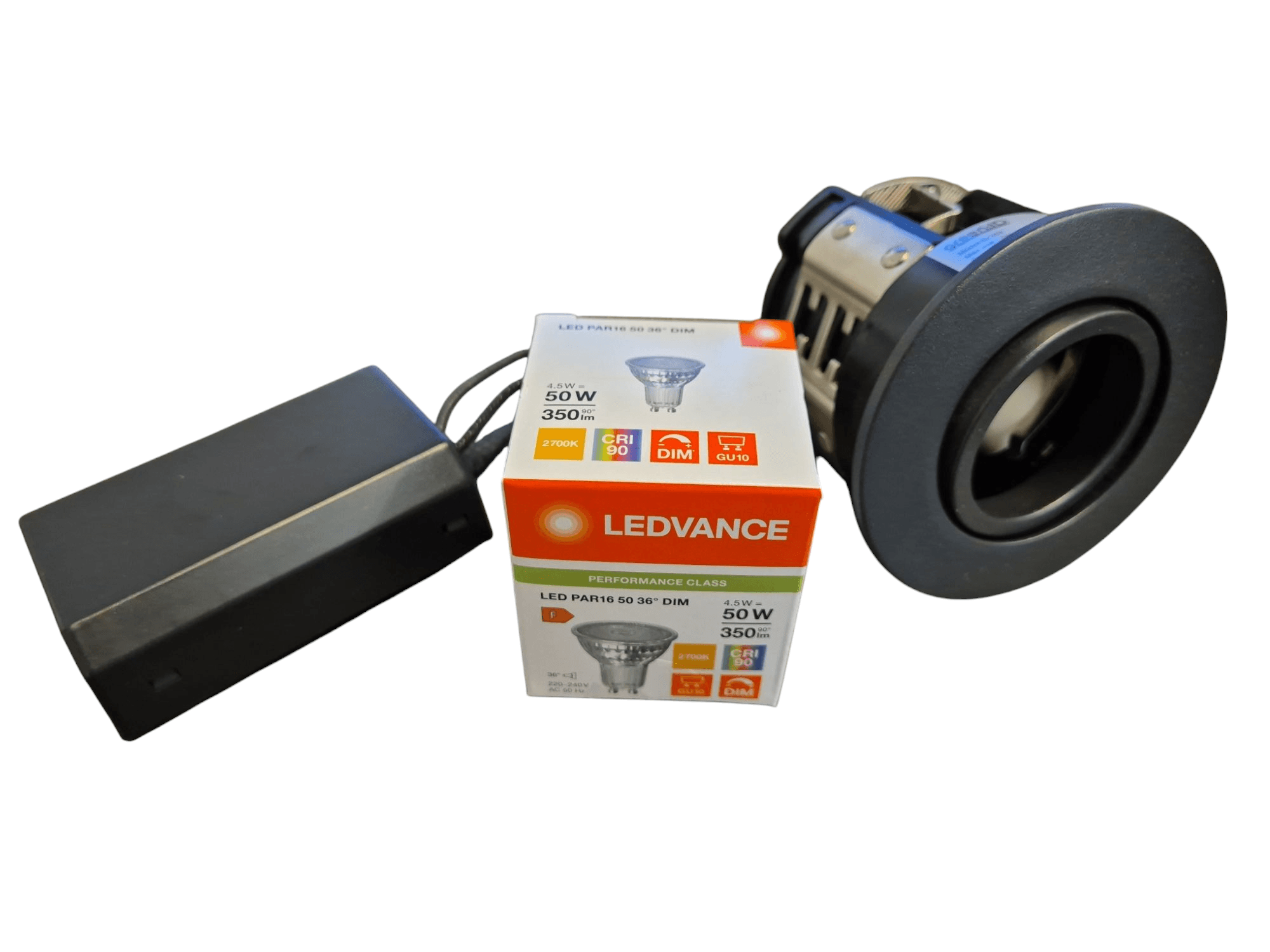 Lyra Indbygningsspot GU10 230V i Sort + LV LED i 2700K, Dæmpbar, Ra90