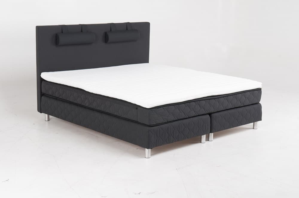 Budget kontinentalsäng - 140x200 m. sänggavel, inkl. bäddmadrass 108 cm.
