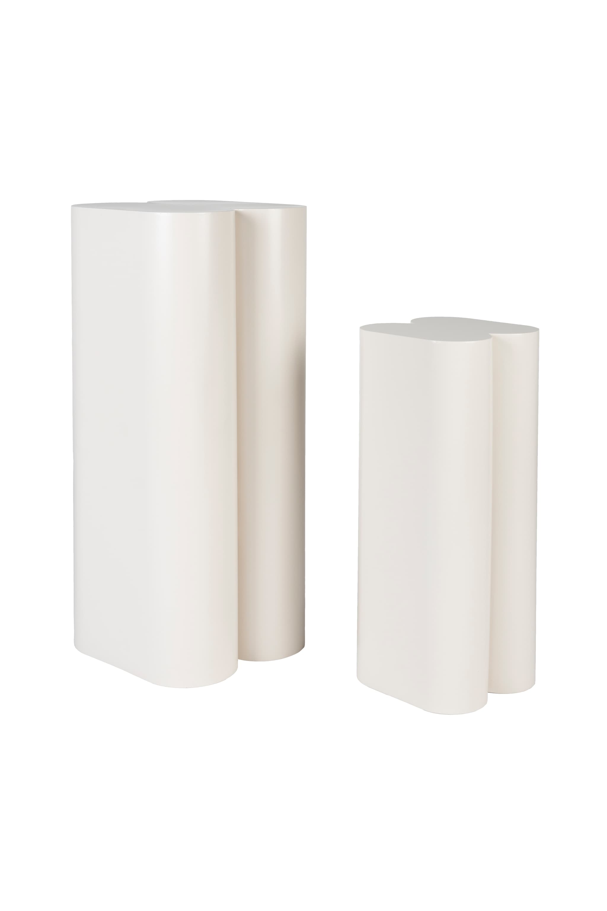 ZUIVER Shape piedestal - beige järn (set med 2)