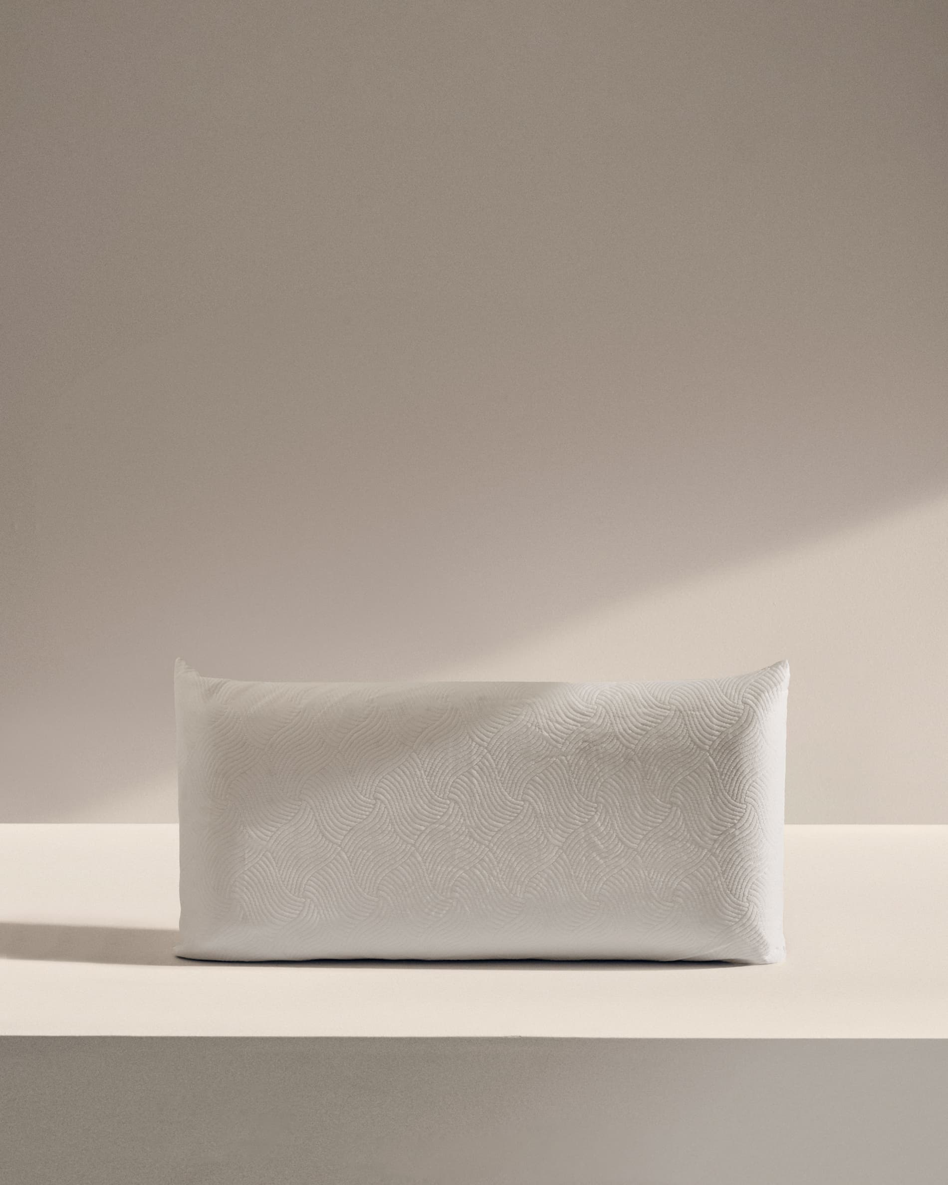 KAVE HOME Sasa viskoelastisk kudde 33 x 70 cm