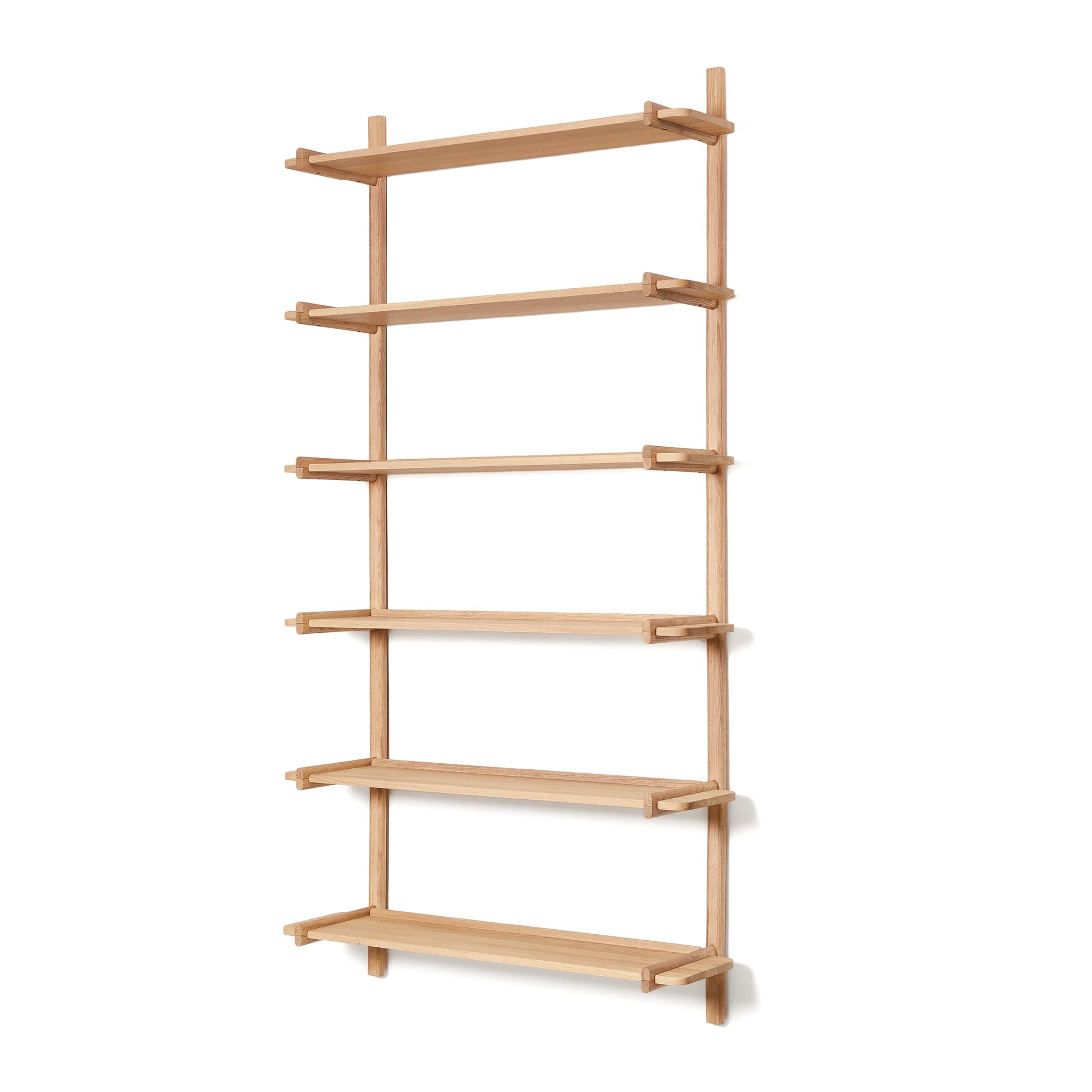 KAVE HOME Sitra modulhylla, 6 hyllplan i massiv ek i naturlig finish, 110 cm, FSC Mix Credit