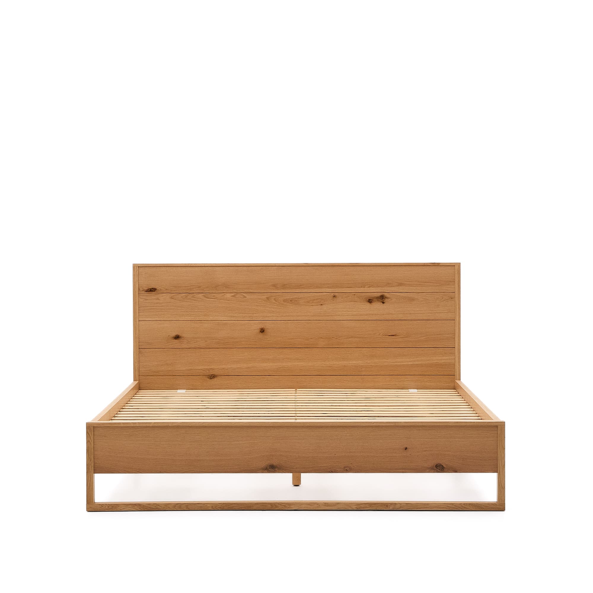 KAVE HOME Alguema-säng i ekfaner med naturlig finish för madrass 160 x 200 cm