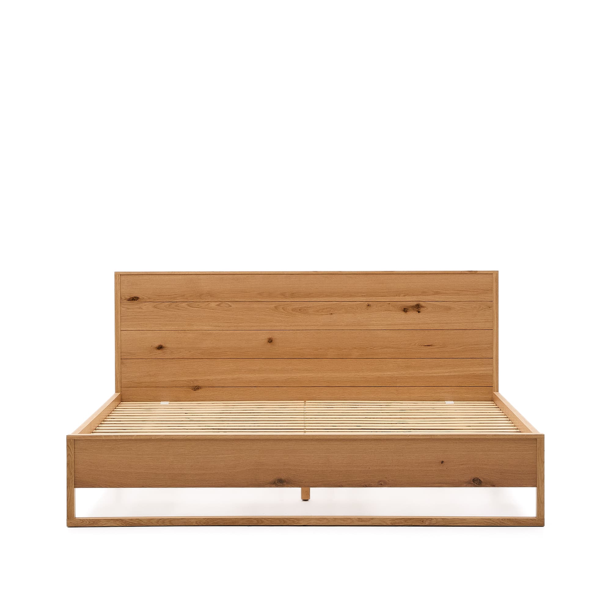 KAVE HOME Alguema-säng i ekfaner med naturlig finish för madrass 180 x 200 cm
