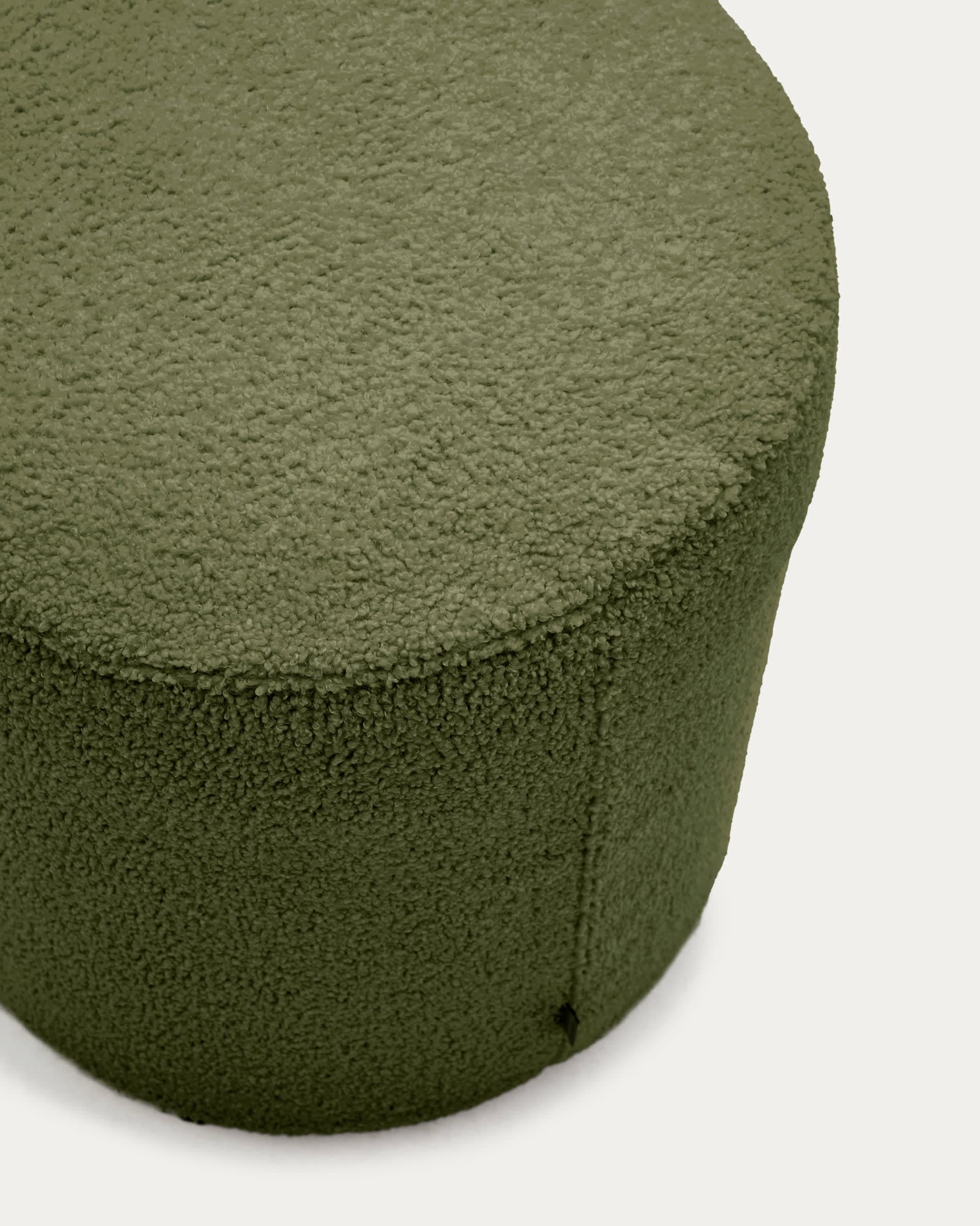 KAVE HOME Kaeli fotstöd med avtagbart överdrag i grön bouclé Ø 43 cm