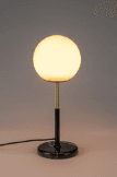 ZUIVER Orion bordslampa - opalglas och svart marmor