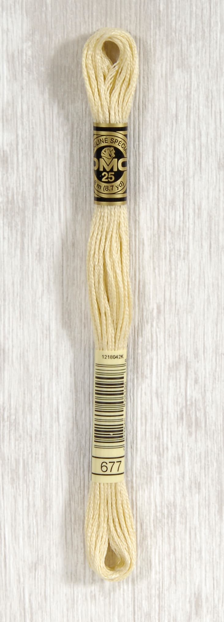 DMC Mouliné Spécial 25 Broderigarn - Färg 677