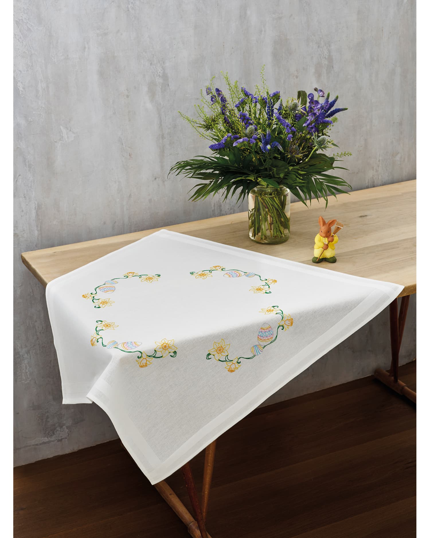 Permin Broderikit - Förtecknad Broderiduk Med Påskliljor&ägg - 27-3535
