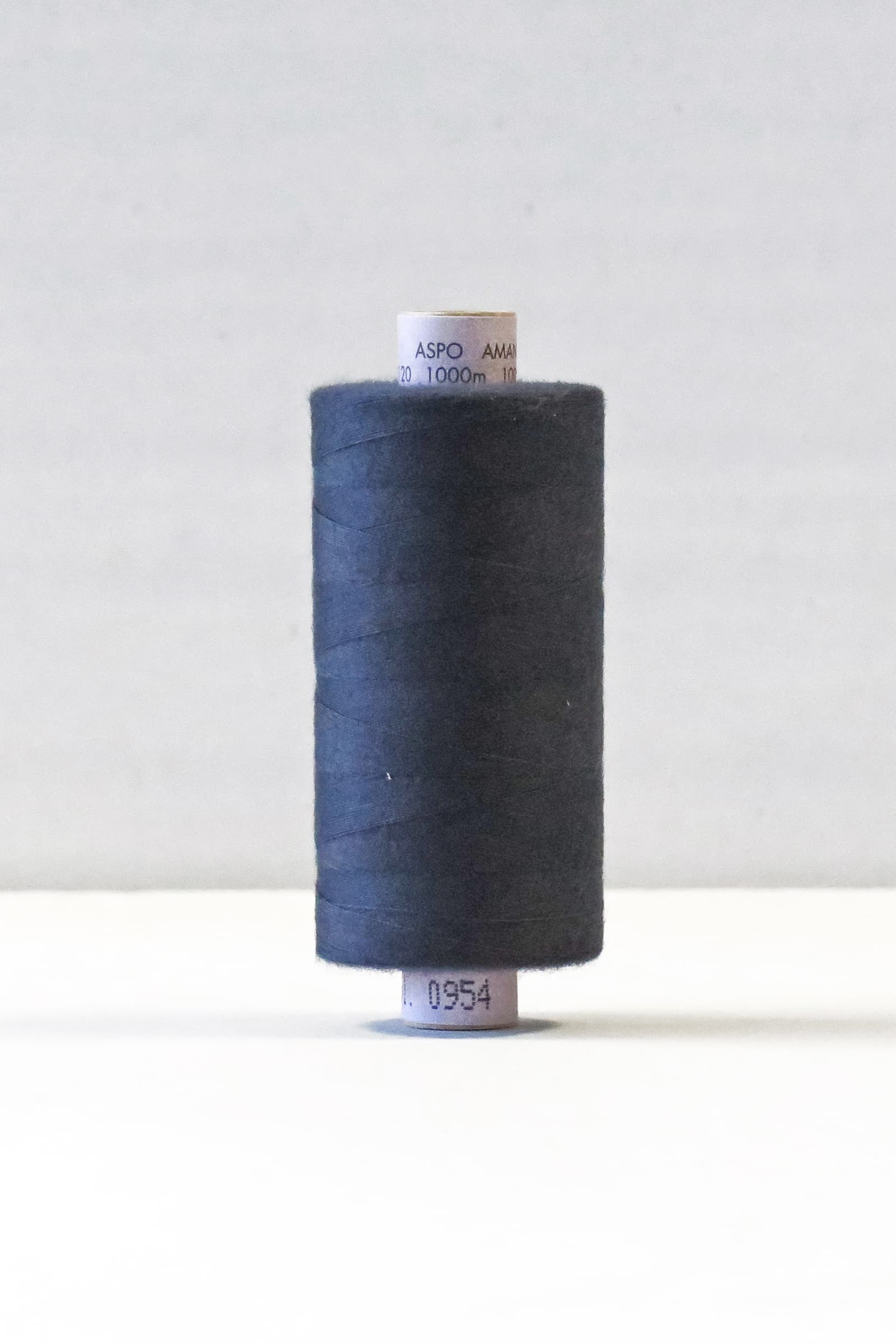 Amann Aspo Sytråd Polyester 1000 m - Färg 954