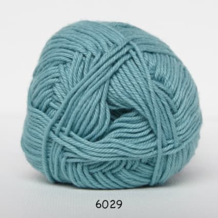 Cotton nr. 8 - Bomullsgarn - Virkgarn - fv 6029 Ljus Jade Grön