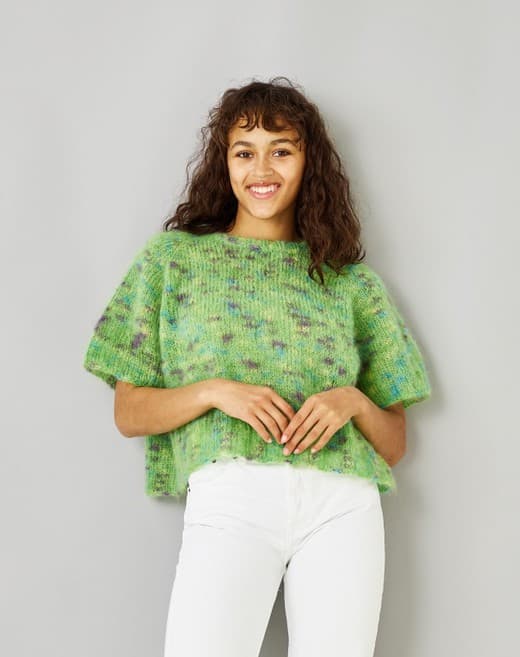 Bella Permin Stickmönster/sticksats 893182-Bred T-Shirt Bella Permin Stickpaket 893181-Väst Med Twist I 2 Trådar Bella Färg St S