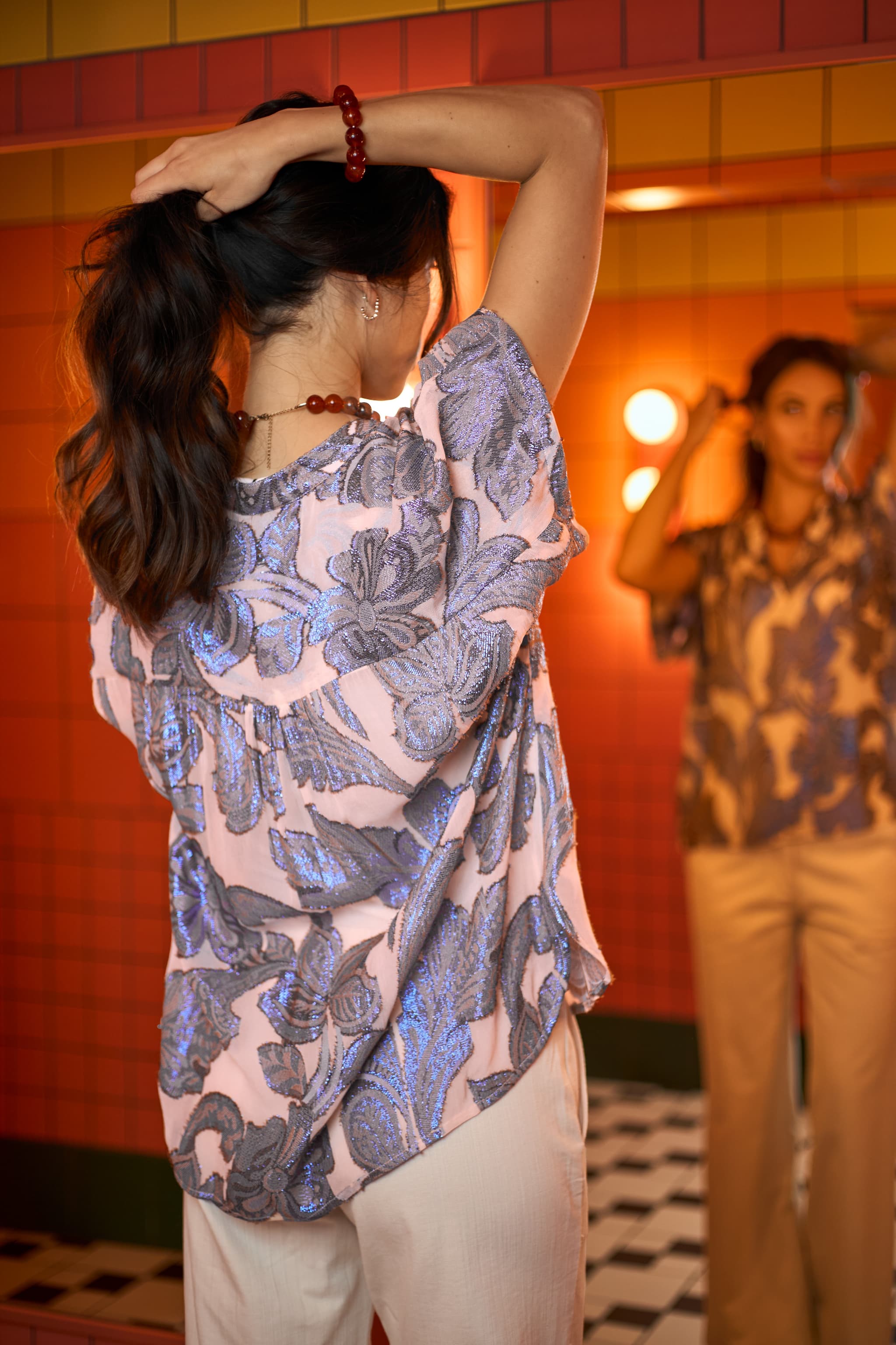 Black Colour BCKENZIE SS BLOUSE - Blå printet chiffon bluse 41130 Blue