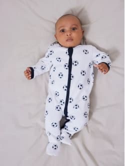 Name it pyjamas dragt i hvid m. fodbolde til børn 80