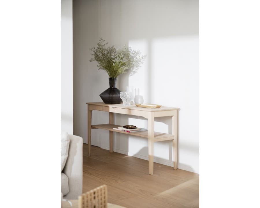 Markham konsolbord i hvidpigmenteret eg - Rowico Home - Konsolborde Senior