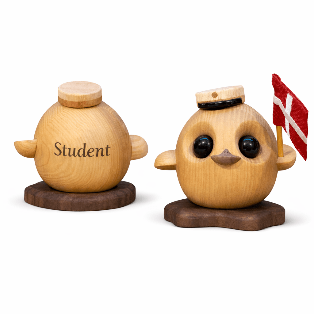 Fablewood Villy - den søde Ælling med studenterhue - Studentergaver med gravering