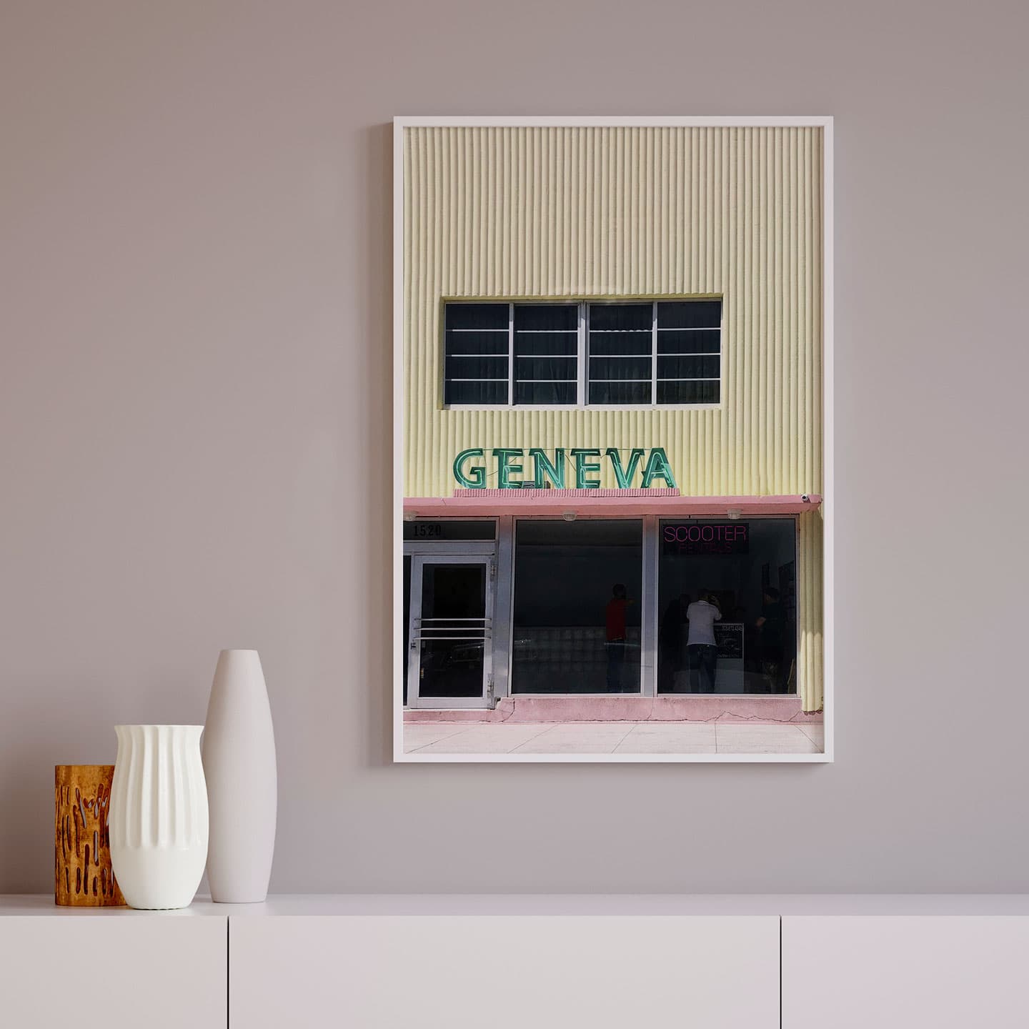 Geneva av Camilla Schmidt