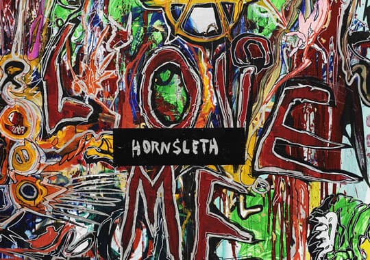 Love Me av Hornsleth