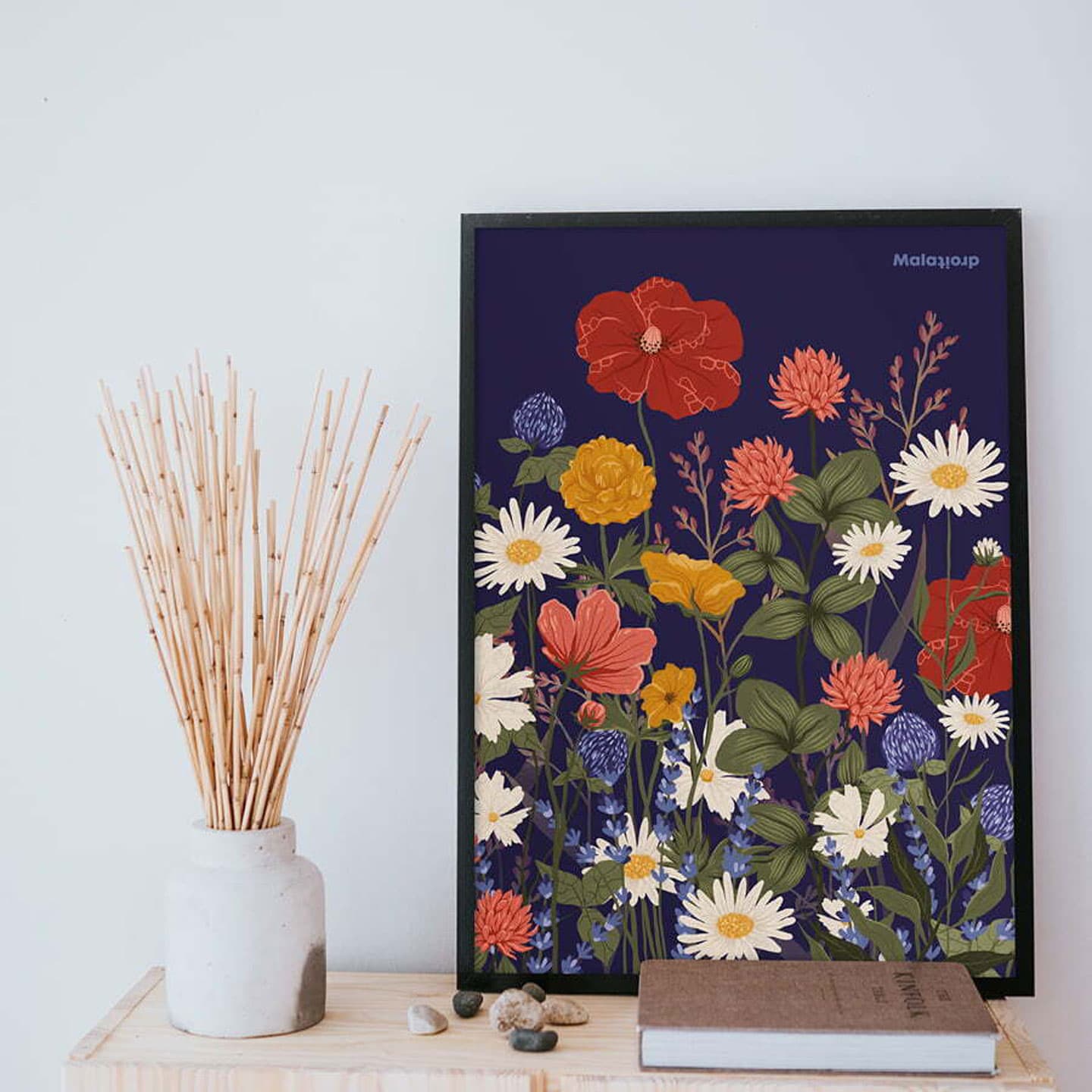 Vilde Blomster Mørk av Maladroit