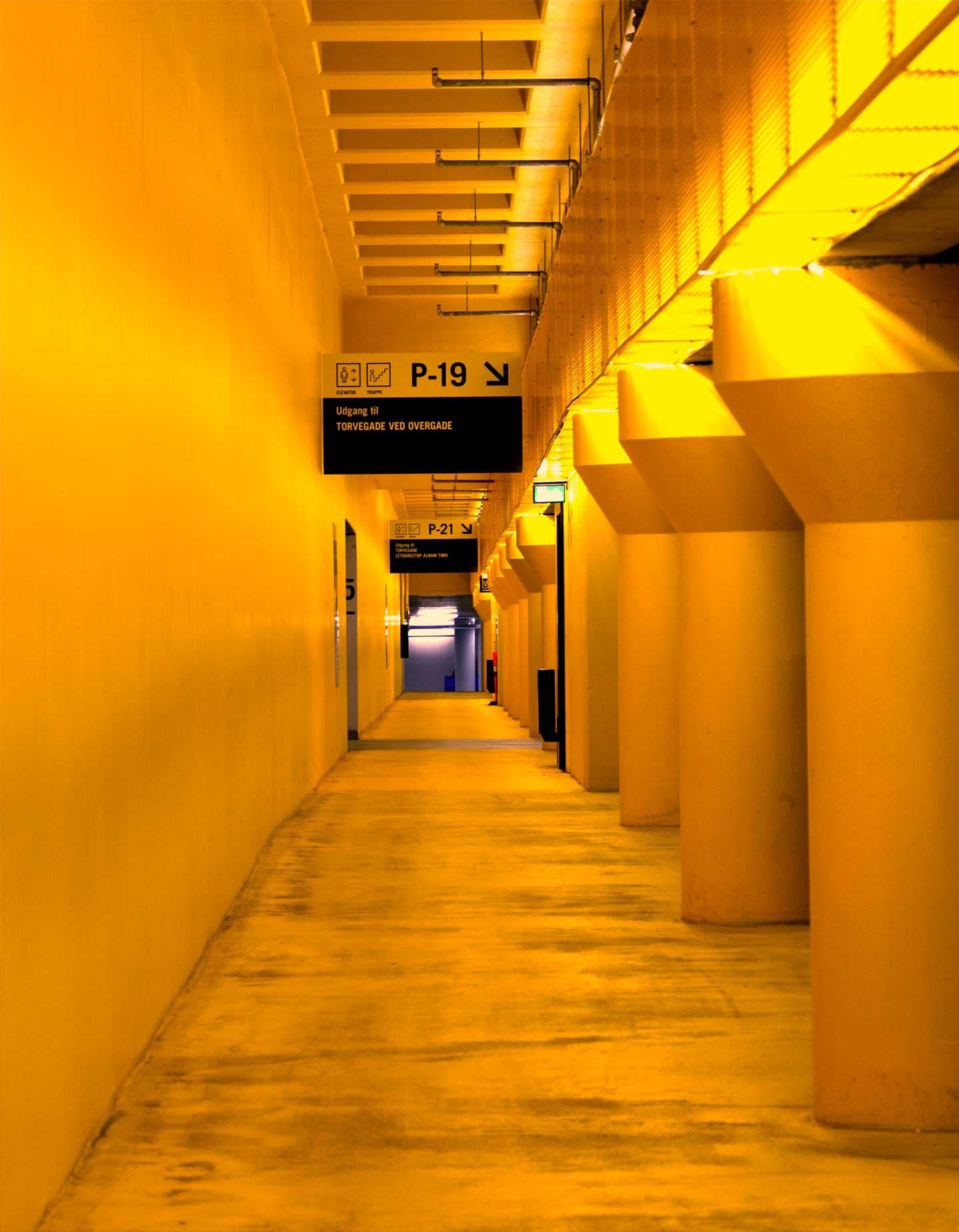 Yellow Part 2 av Palle Hasling Jakobsen