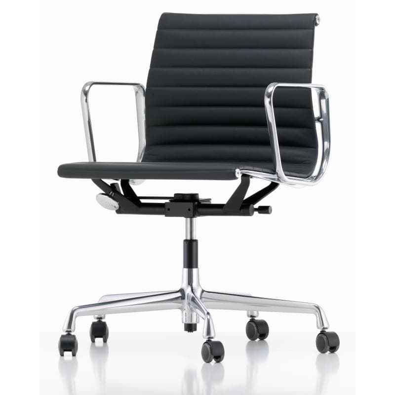 Vitra Eames EA 117 Læder Forkromet