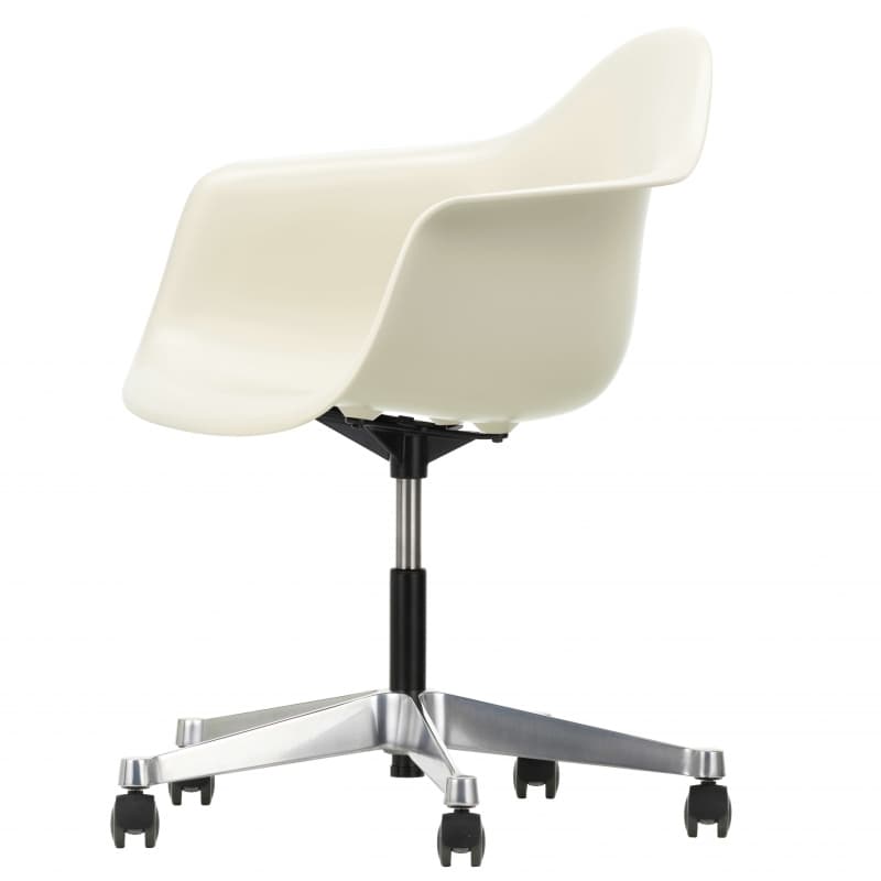 Vitra Eames PACC RE Pebble 11