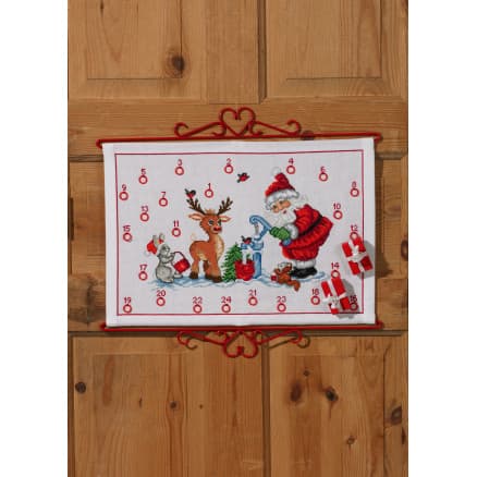 Â Permin Broderikit Jul kalender Nisse vid Brunn30x50cm